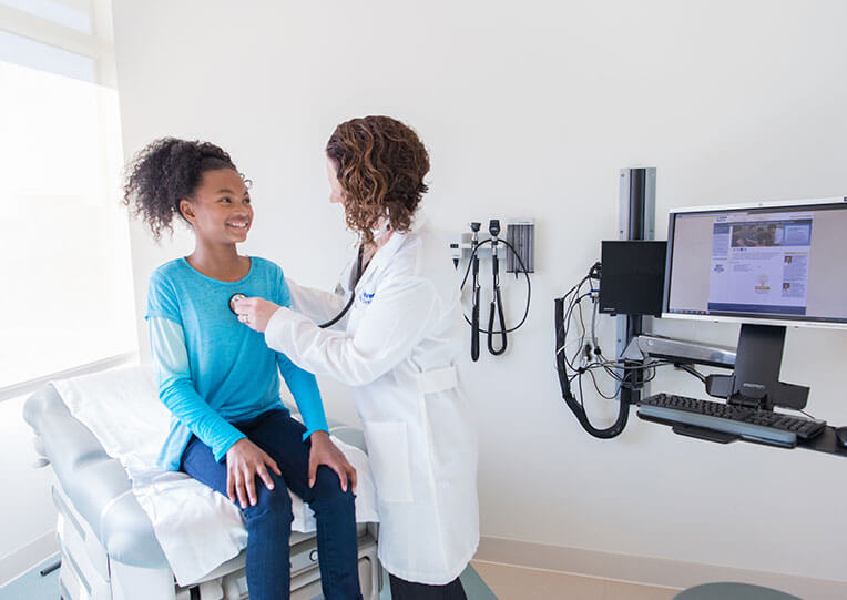 doctor talking with patient